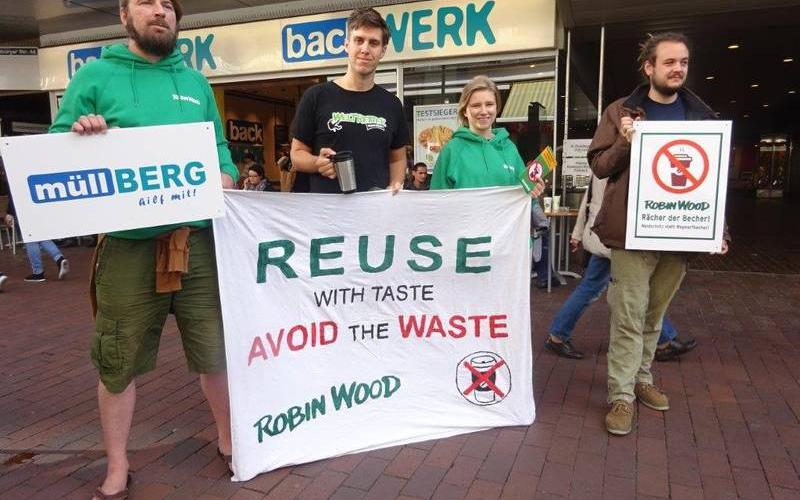 Zum Internationalen Des Kaffees Umweltorganisationen Rund Um Die Welt Fordern Das Ende Des Wegwerfbechers Robin Wood